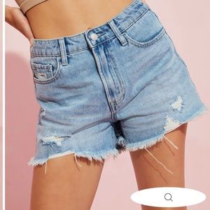 Marlot Distressed Frayed Hem Denim Shorts NEW Medium Wash
